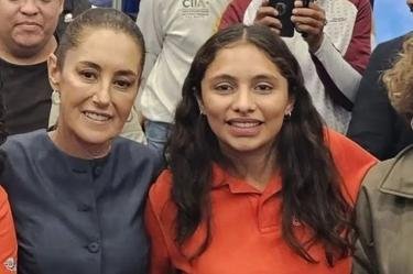 Claudia Sheinbaum reconoce a Valeria Palacios, estudiante veracruzana con medalla internacional